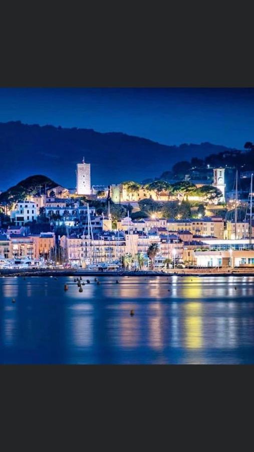 Cannes Old Port, Seafront & Seaview, Yacht Show Port Ngoại thất bức ảnh